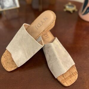 NYDJ Women's Claudine Cream Metallic Suede Wedge Heel Sandals Cork Neutral 8